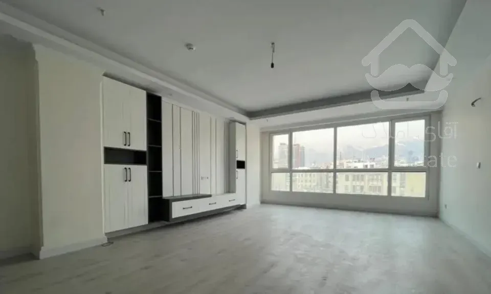 واحد ۱۵۷متری خیابان های بالای رستاخیز