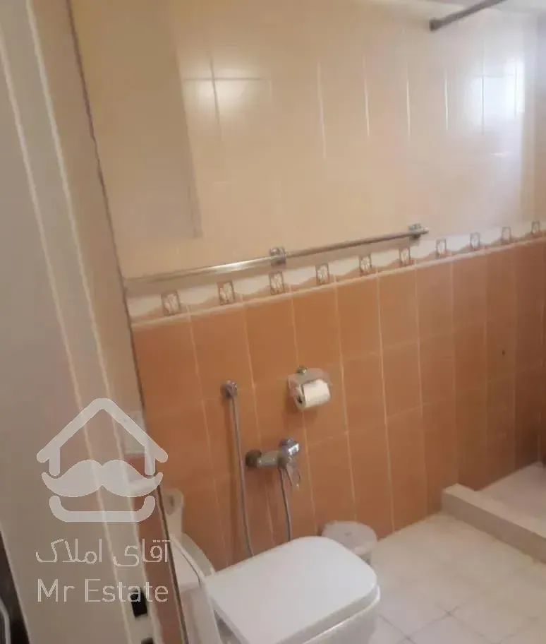 ۱۴۰متر بهجت آباد حافظ شمالی