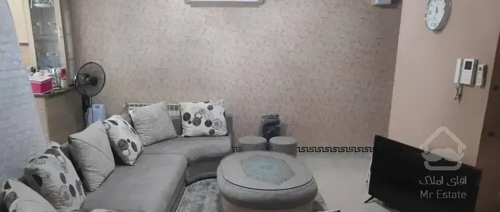 ۶۰متر* فول امکانات* خوش نقشه* برادران عرب