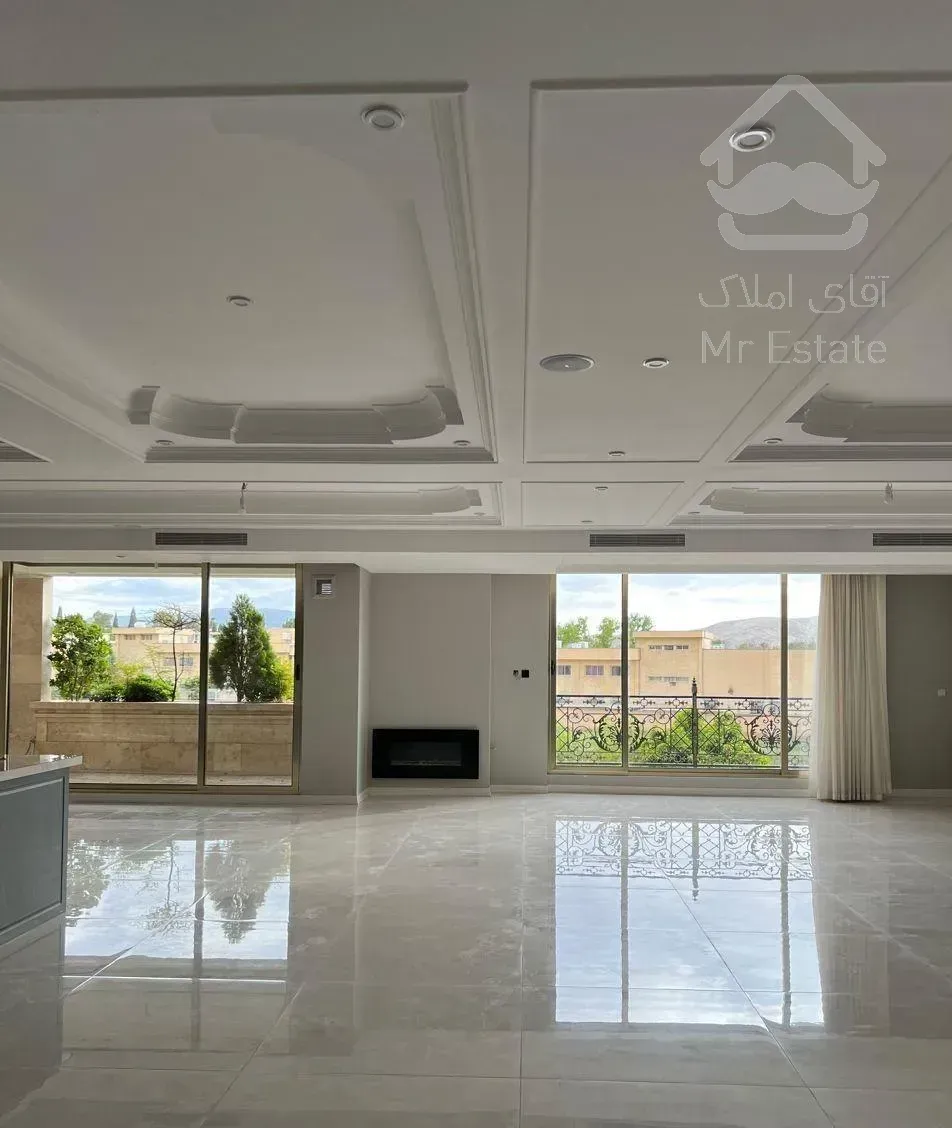 ۲۵۰متر/۳خواب/فول مشاعات آبی/مجلل/کم واحد