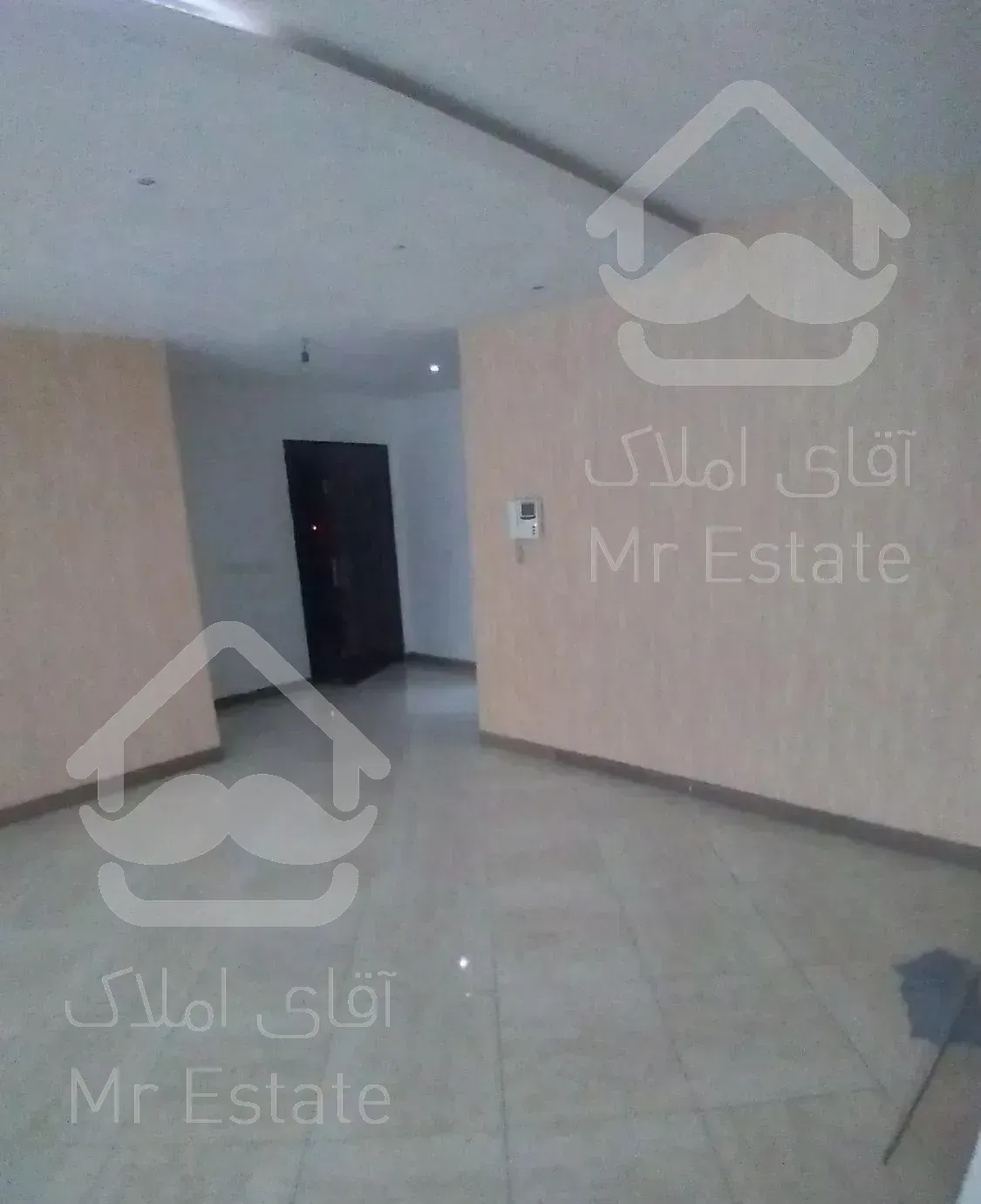 فروش واحد ۶۵ متری دوخواب سولقان