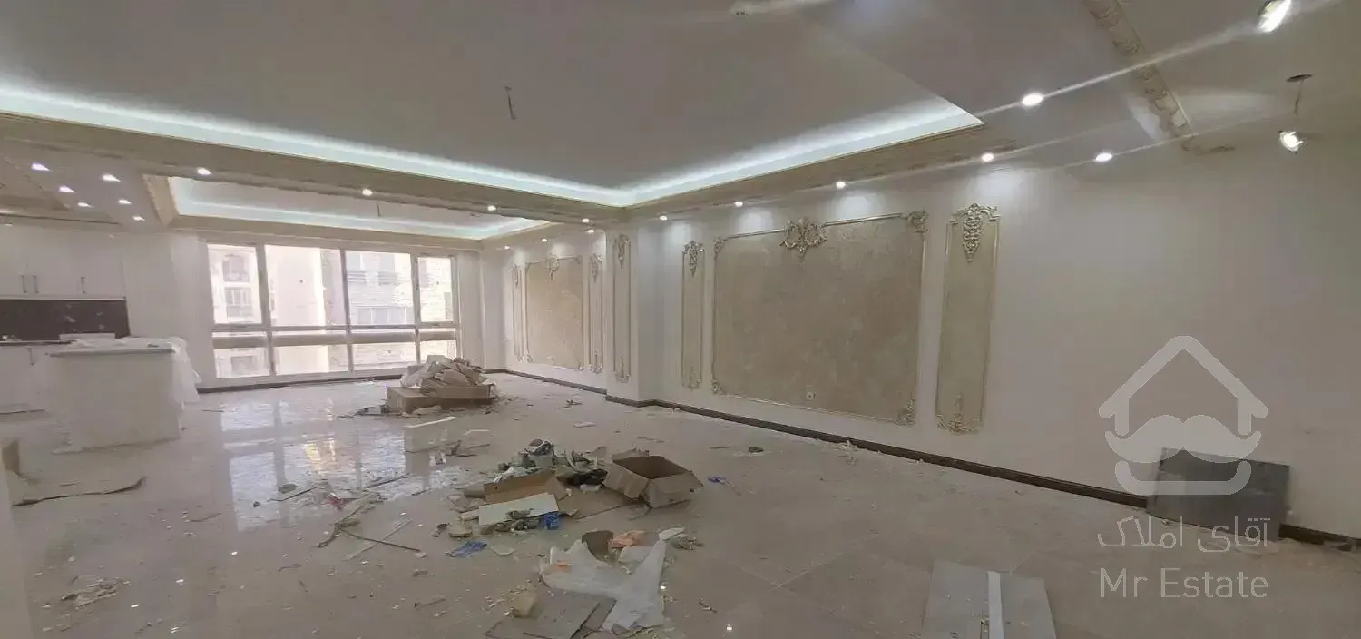 بلوار فردوس ۱۵۰ متر ۳ خواب تک واحد