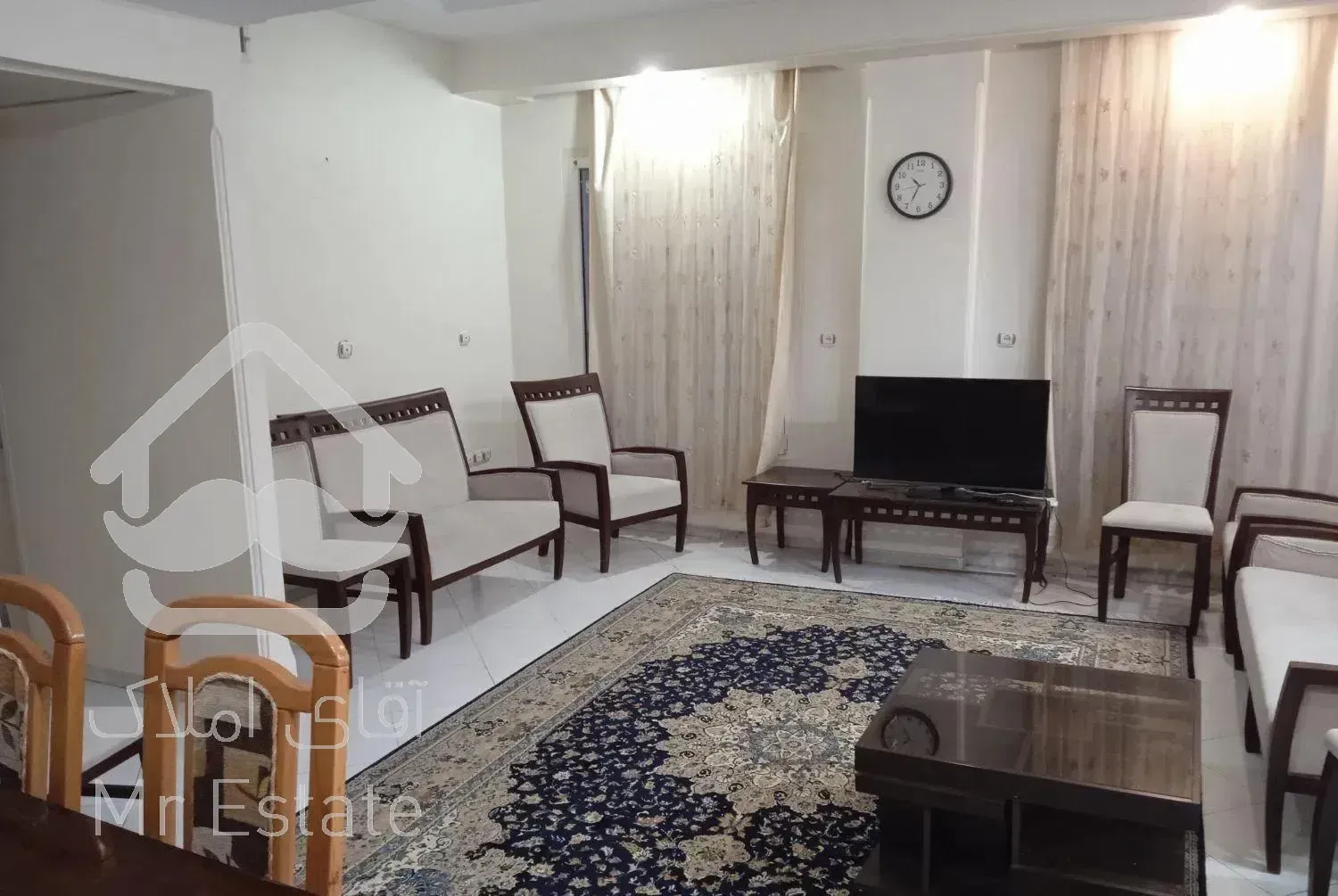 95 متری مبله ظفر لوکیشن تاپ تخلیه