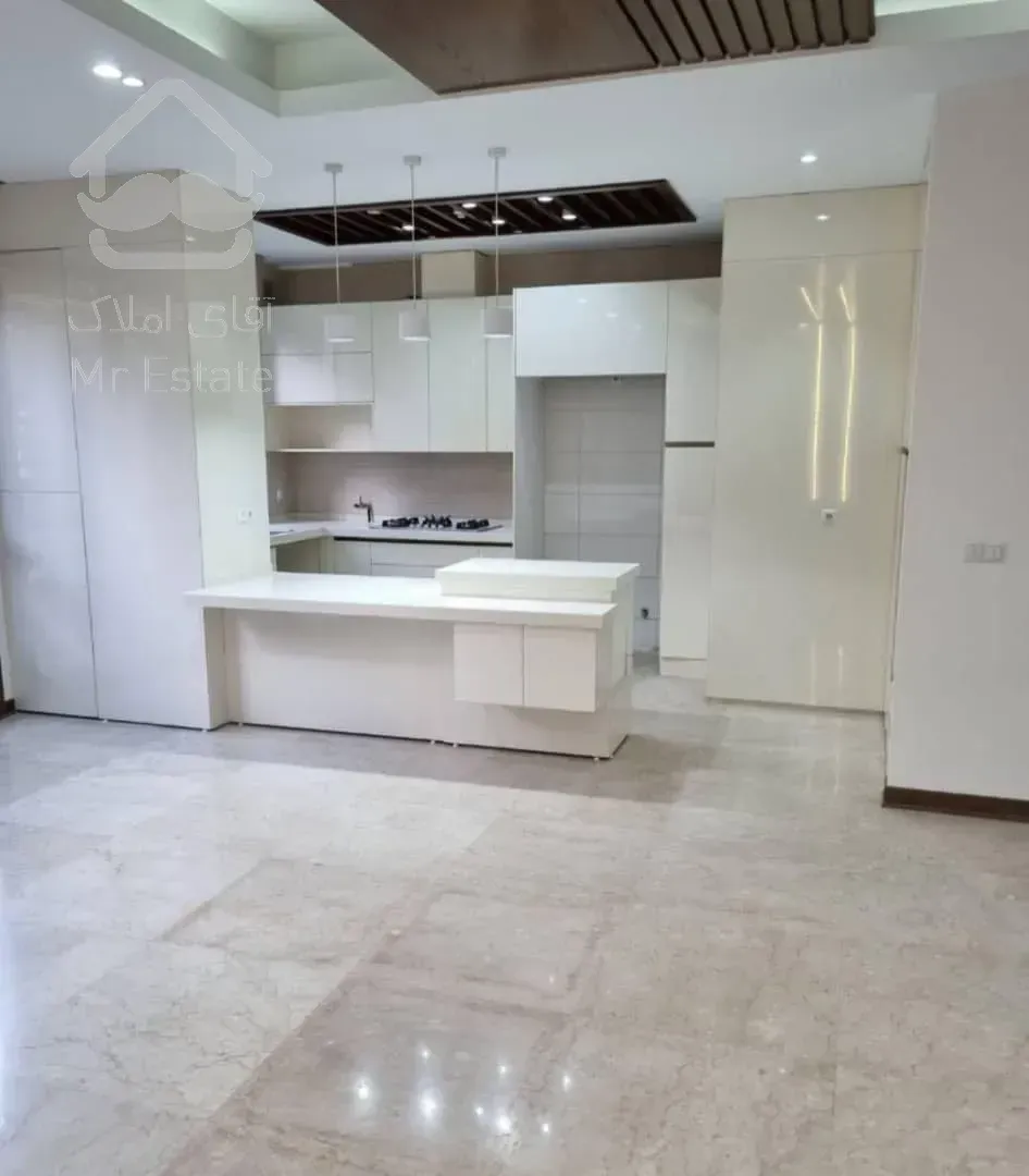 فروش 95 متری پاسداران