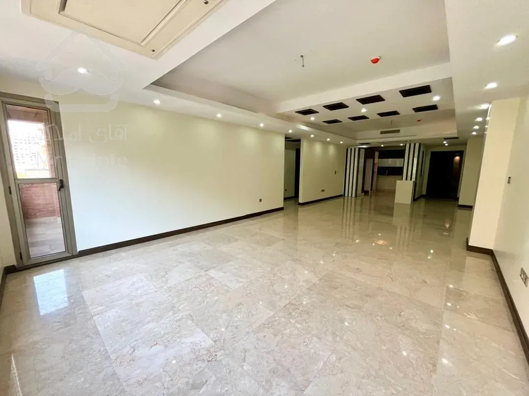 فروشش ا اپارتمان 131 متری ولنجک