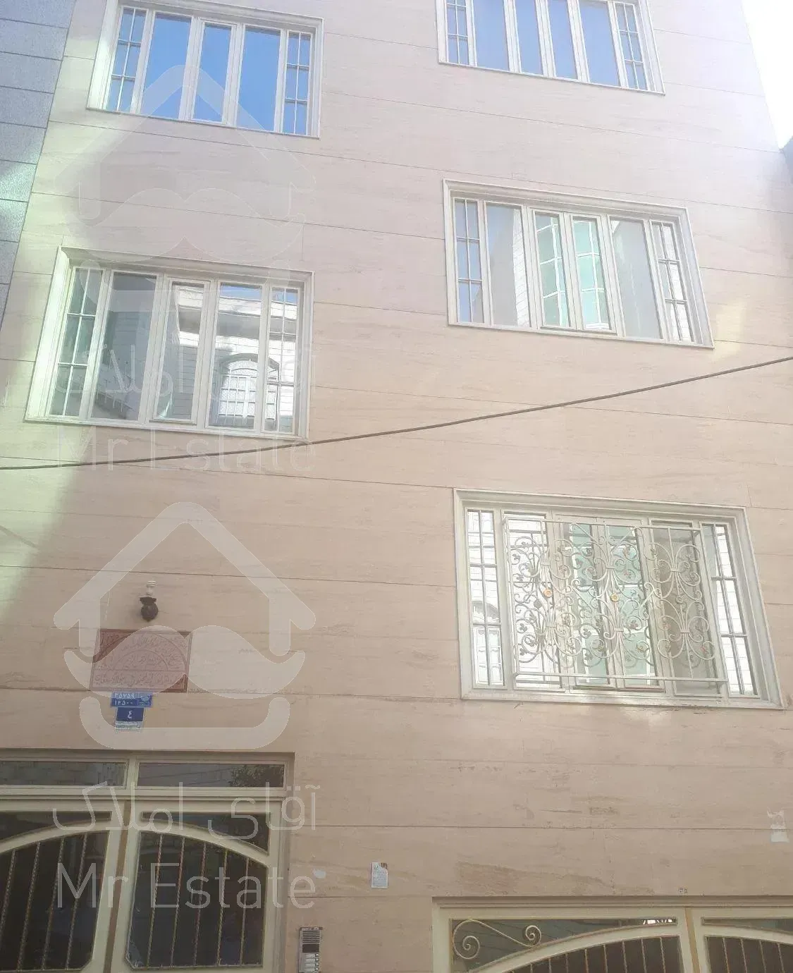 ۵۴متری/باپارکینگ/نزدیک مترونبردشمالی