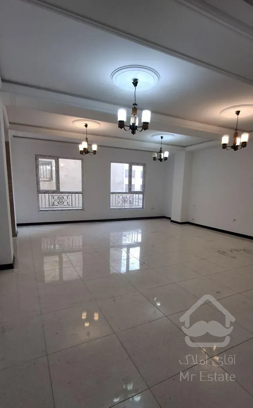 ۱۳۵ متری ۳ خوابه در واریانشهر رزکان معاوضه