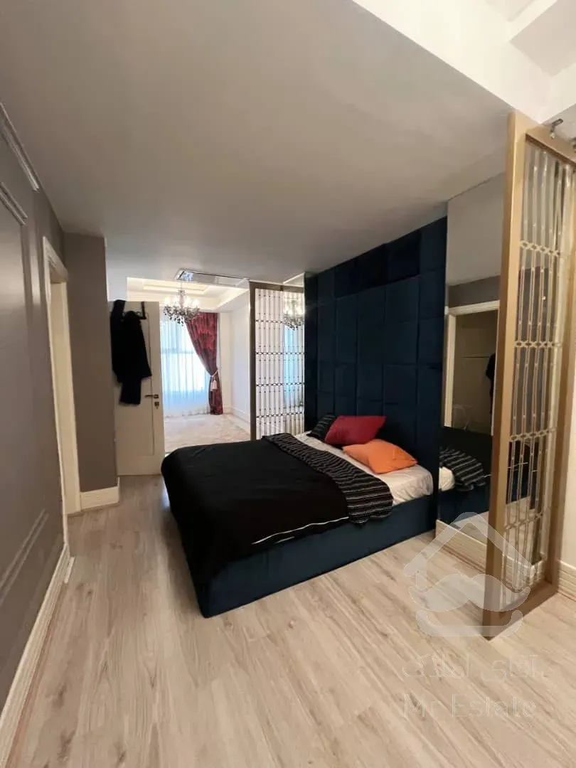 فروش اپارتمان 135 متری زعفرانیه