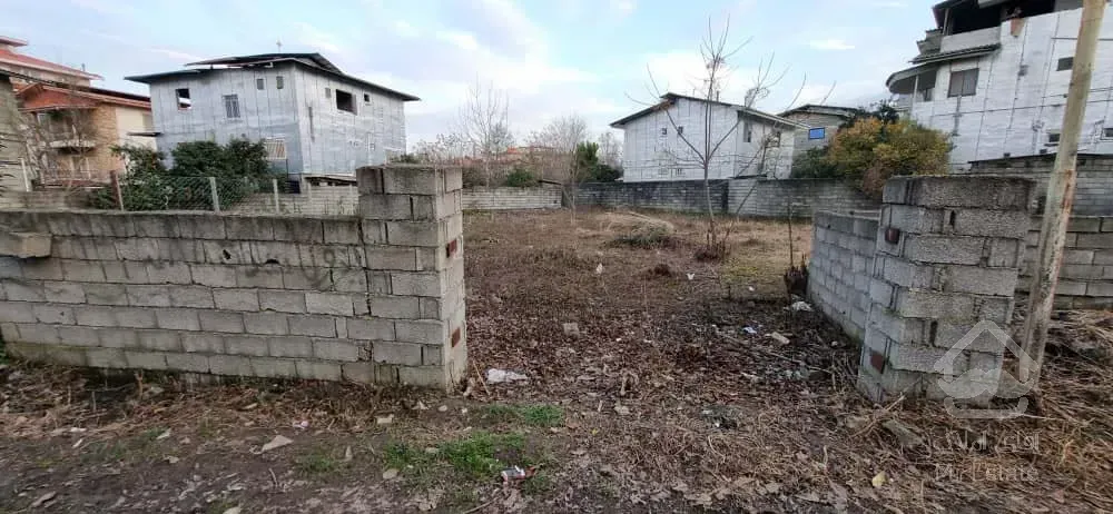 زمین مسکونی واقع در رامسر با متراژ 702 متر