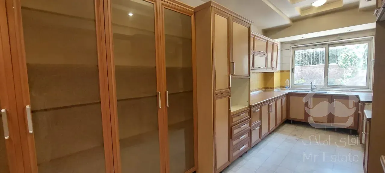 فروش آپارتمان 240متر  زعفراینه