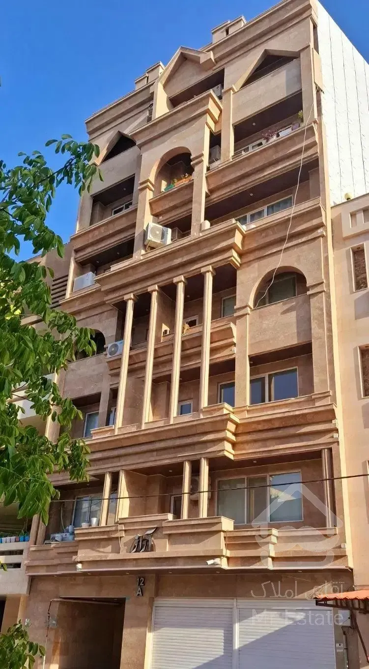 فروش واحد ۲۲۱ متری سه خواب فوق لوکس کاشانی