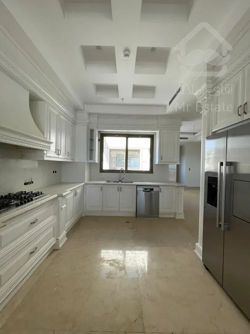 زعفرانیه 242 متر+ تاپ لوکیشن