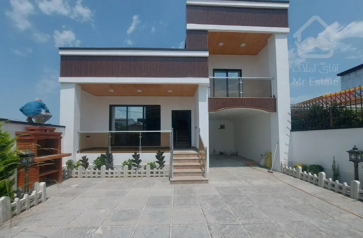 نیم پیلوت مدرن ۱۸۰ متری ۳ خوابه تشبندان