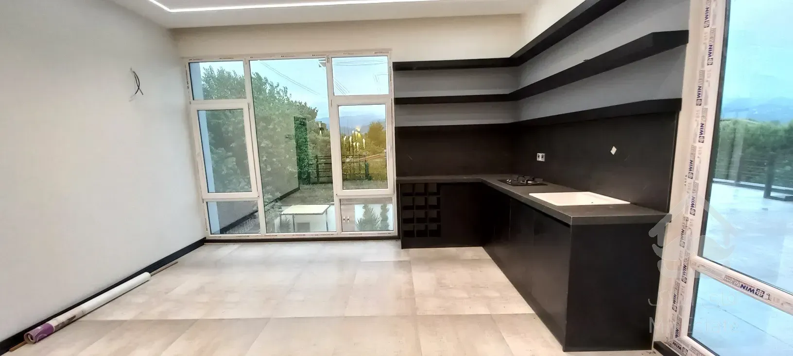 فروش ویلا فوق لاکچری استخردار تنکابن