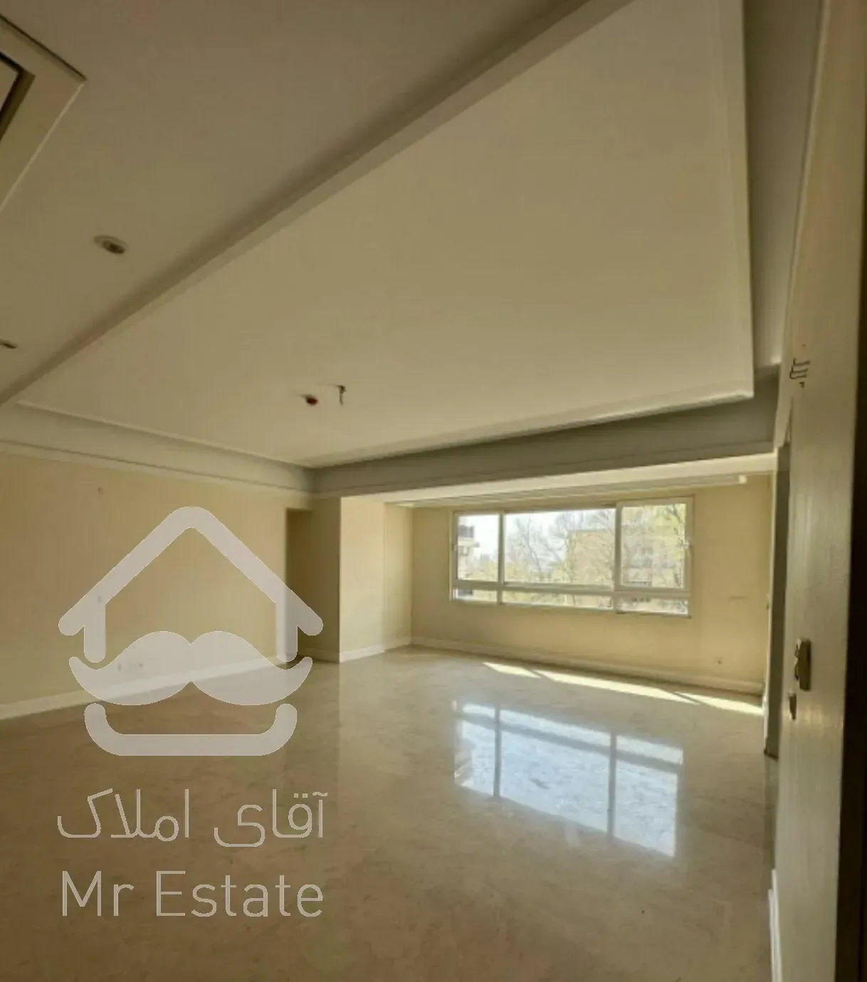 /  ۱۰۵متر ۲خواب  /  قابل تبدیل و تمدید  /