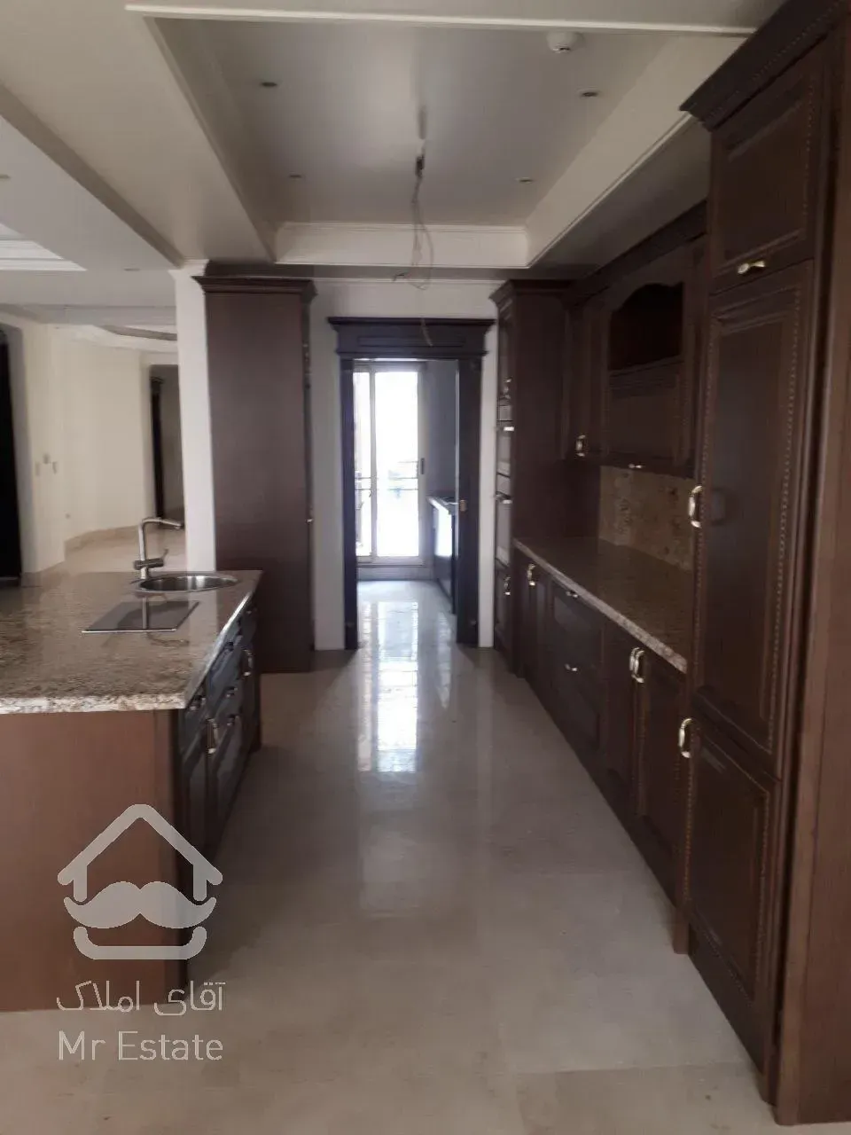 رهن و اجاره ۲۲۵ متر اقدسیه