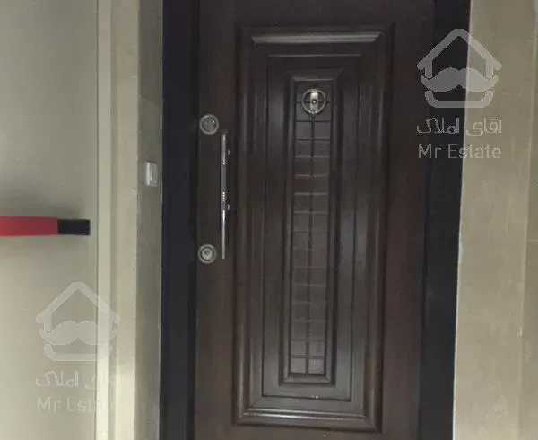 آپارتمان نوساز تک واحدی