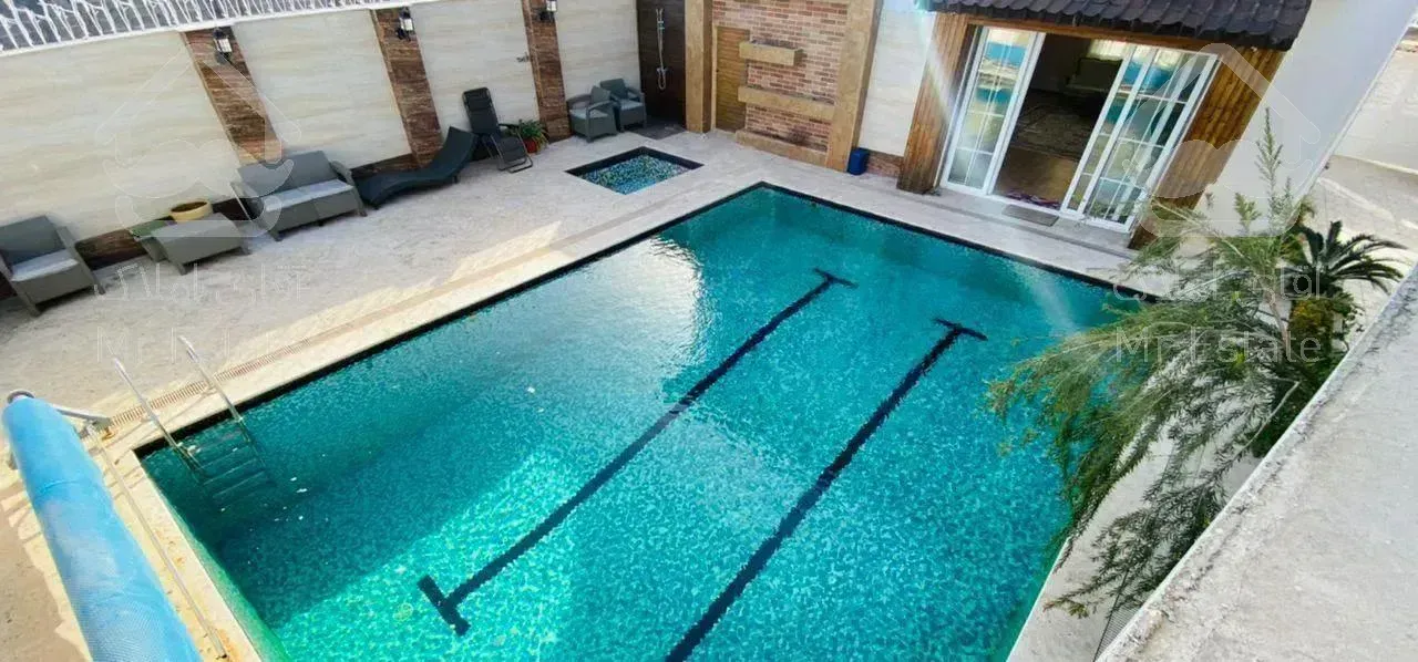 استخردار افتاب درخشان