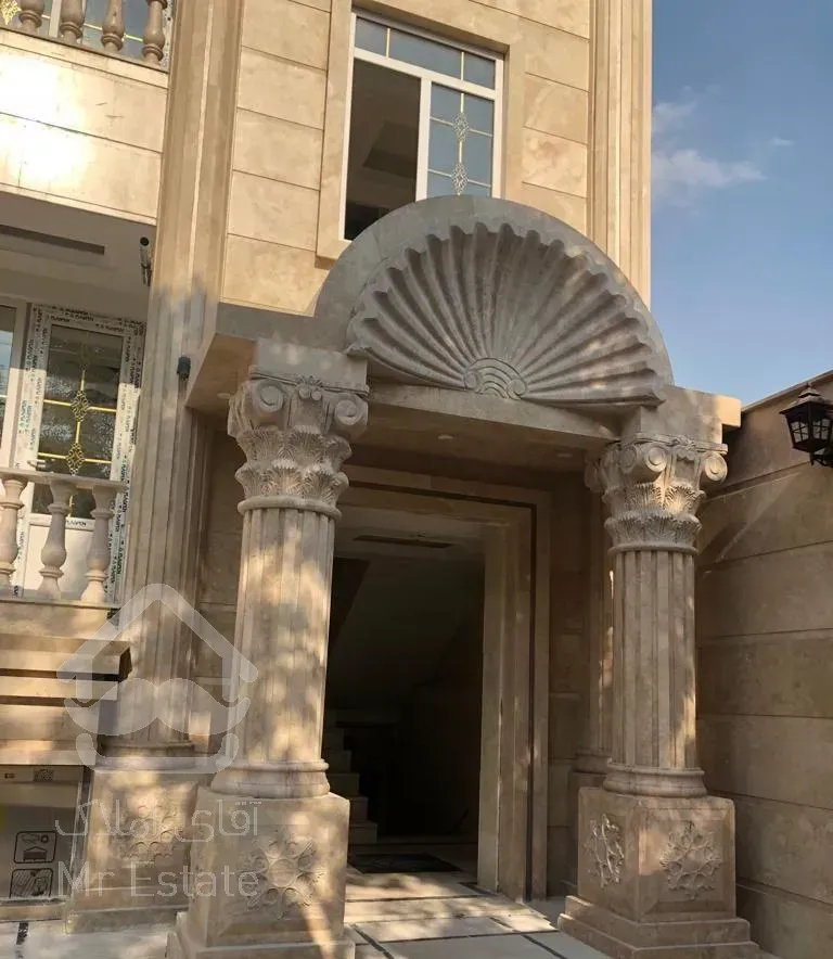 فروش آپارتمان ۱۴۵ متری ۳ خوابه شیک