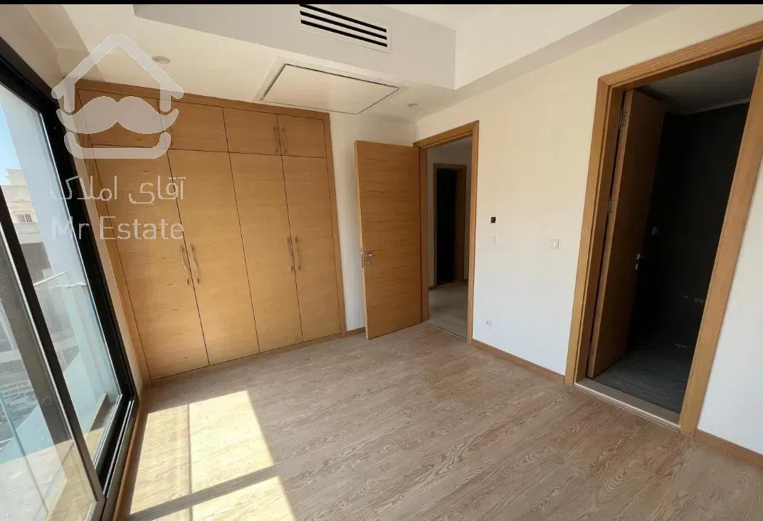 رهن آپارتمان ۱۳۵ متری سعادت آباد