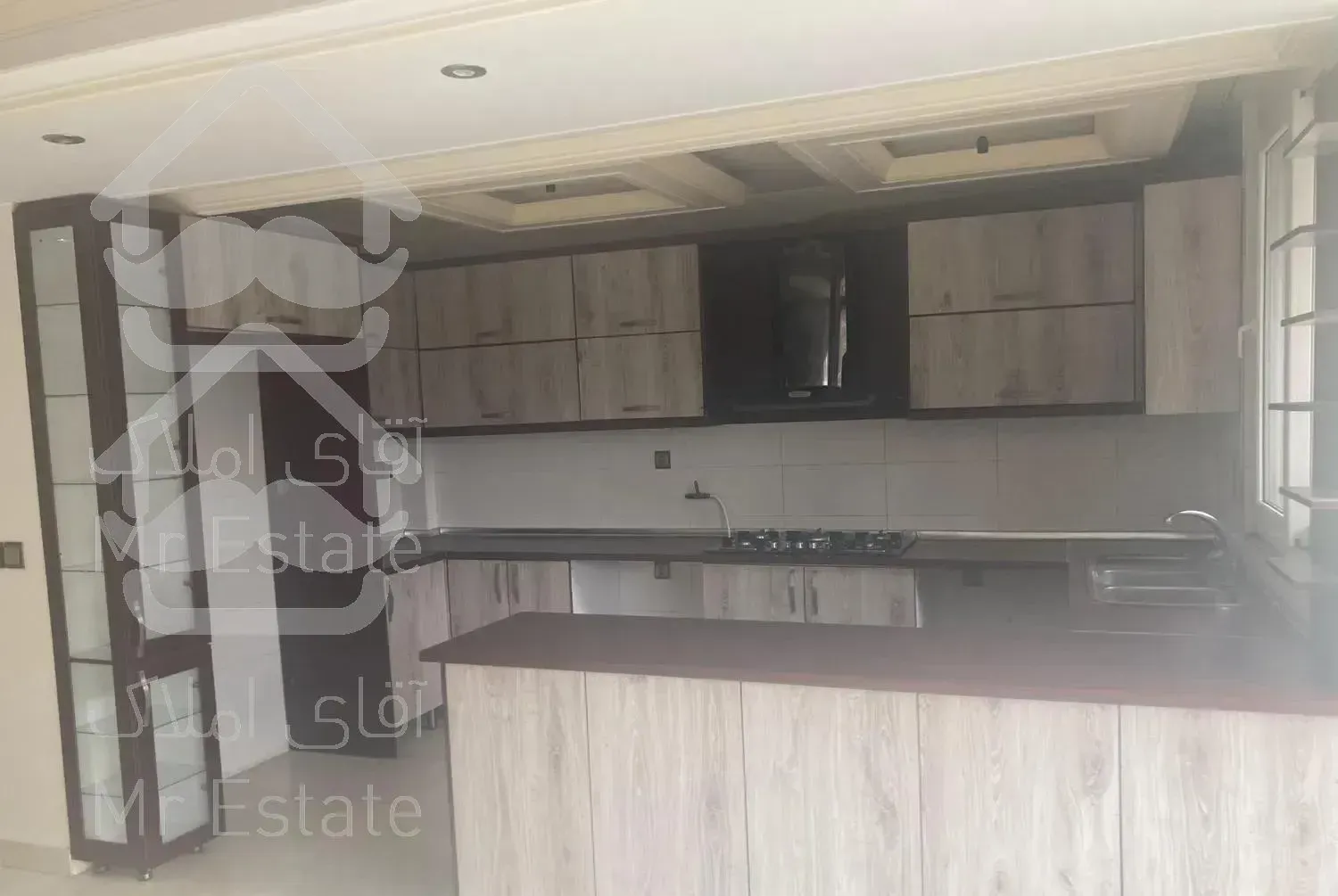 اپارتمان/135متری/3خواب مستر