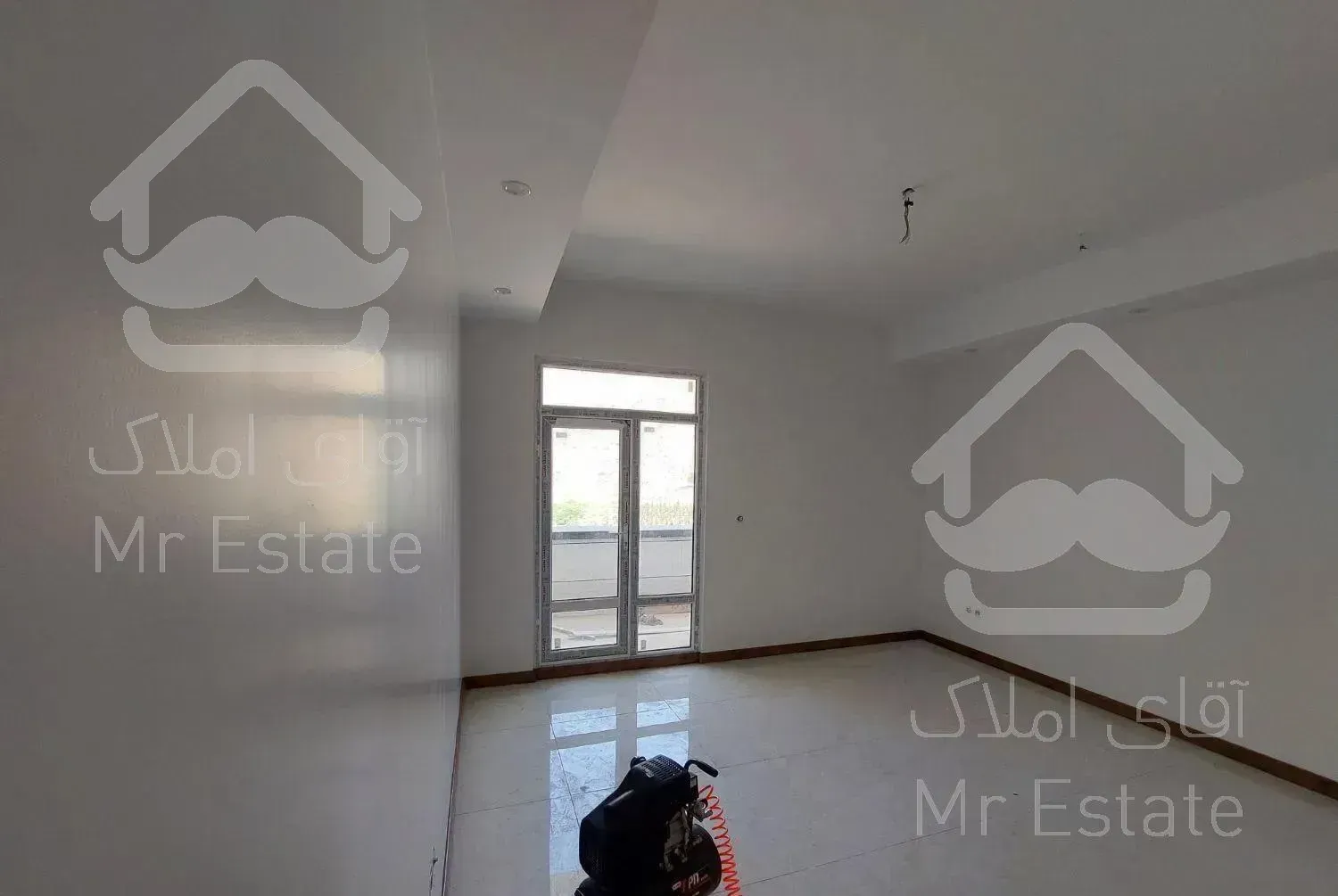 کلیدنخورده۱۶۰متر۳خواب بدون مشرف