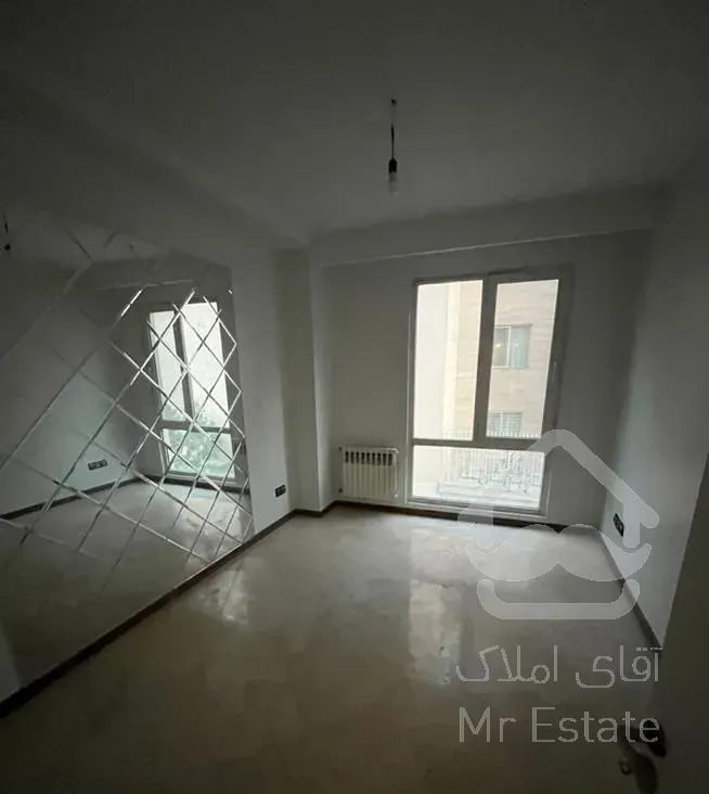 ۱۱۱متر دو خواب پاسداران شهید عراقی/پنجره قدی