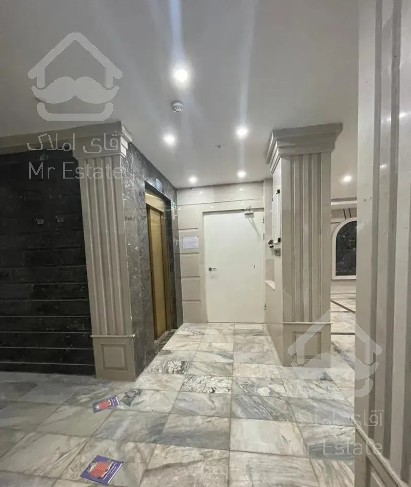 اپارتمان ۱۳۰متری ۳ خواب / خوش نقشه /