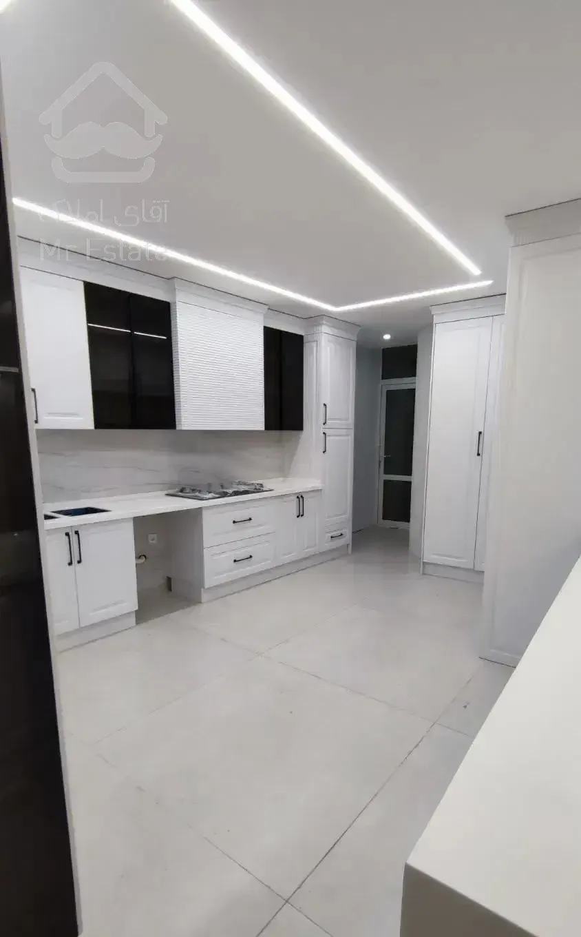 نیاوران ، شمال کاخ نیاوران ،زینعلی