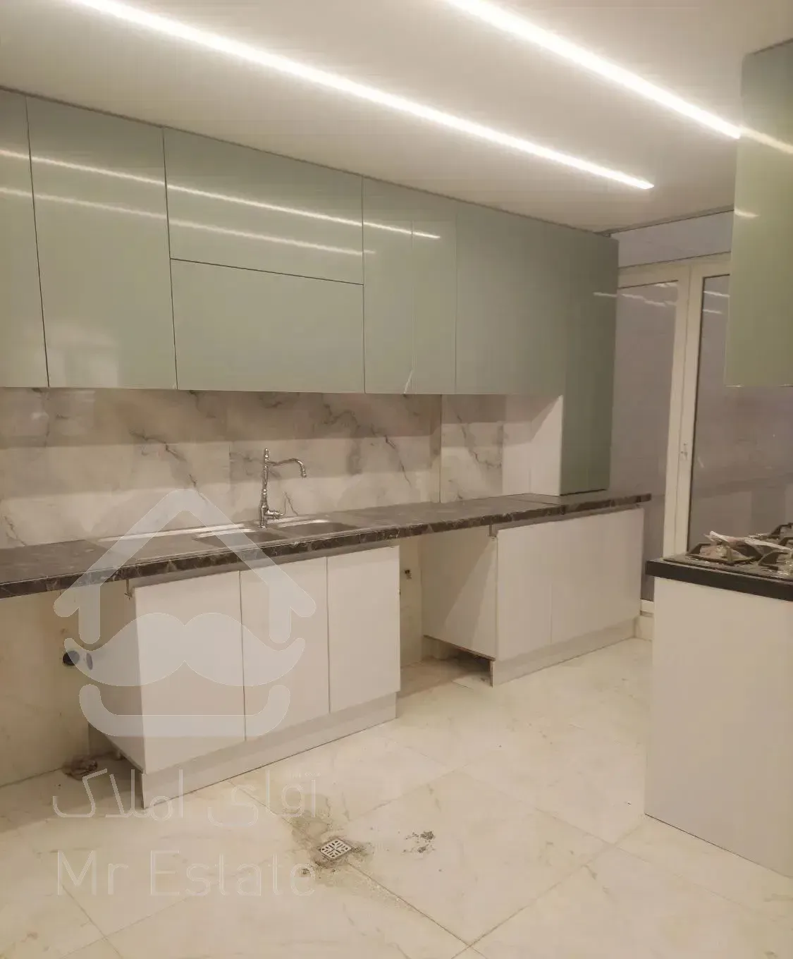 3طبقه آپارتمان چنگیزی