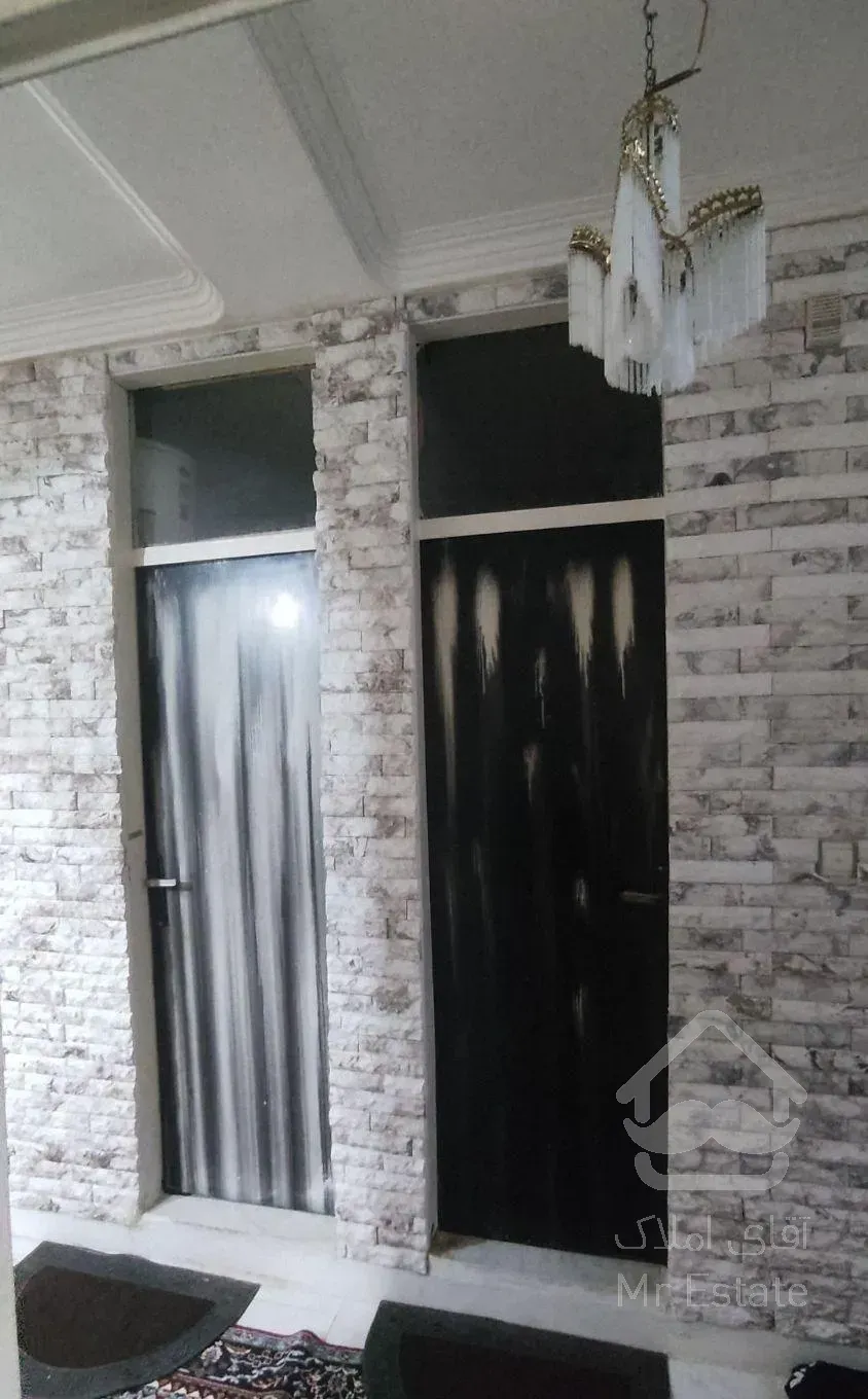 ۹۰متری دو خوابه آزادشهر