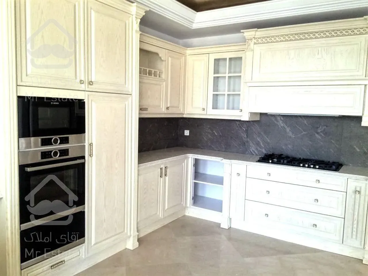 خرید 270 متری آپارتمان سنبل فرمانیه