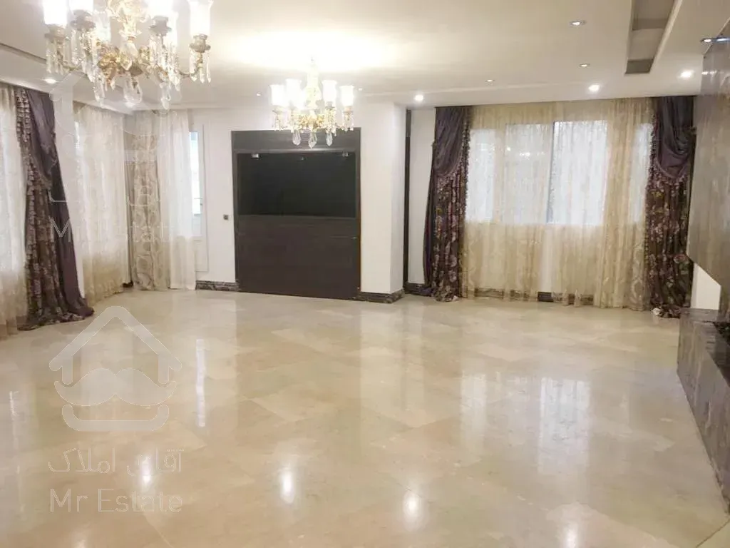 فروش200متر تک واحدی دو پارکینگ. فیروزبخش