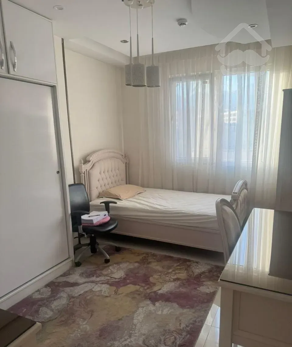 ۱۰۰ متر(شهرک والفجر )۲خواب امکانات کامل لوکس