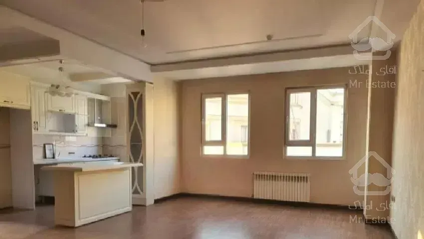 ٦٧ متر/ کوى بیمه اکباتان/ رو به آفتاب