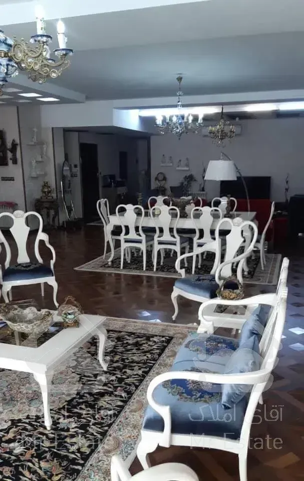 کوهک ویلایی/ تاپ لوکیشن/چیتگر/۲ پارکینگ