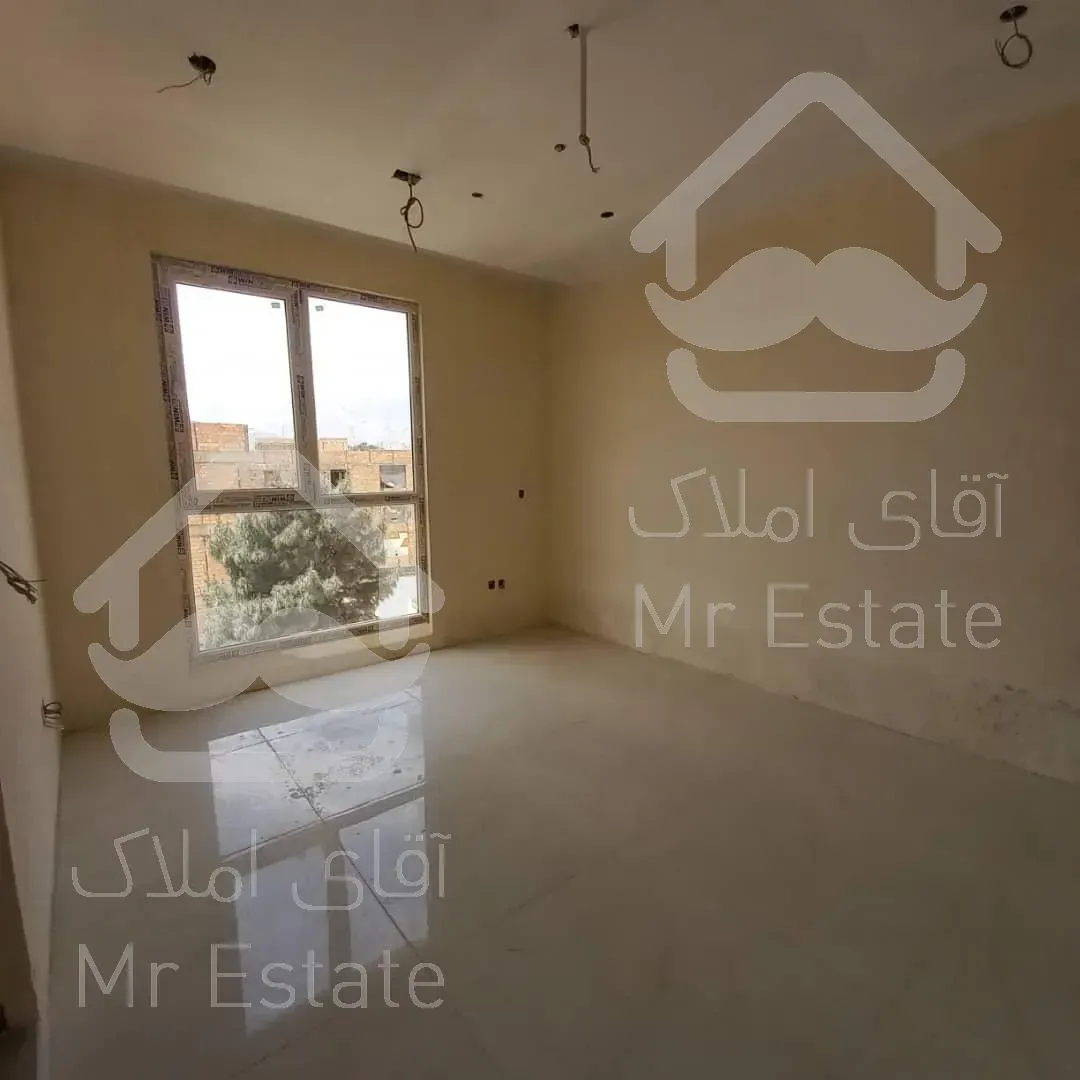 ۱۳۰متر، طبقه آخر  ویو دار/برج مجلل رونیکا/سود خالص