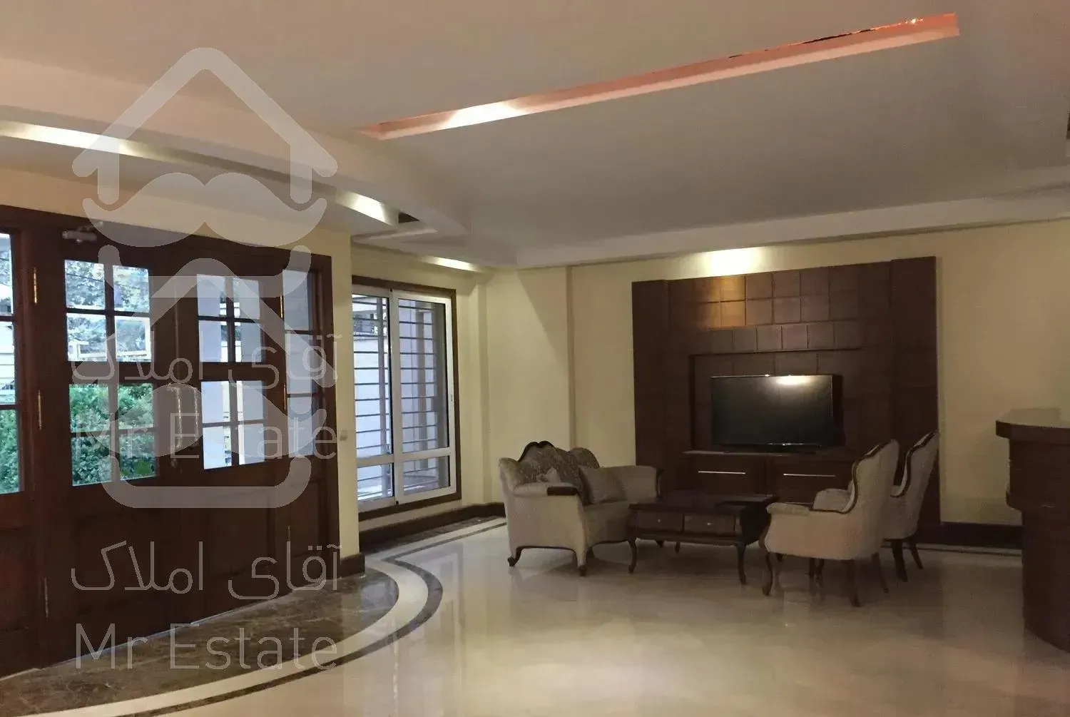 منظریه جنوبی 330 متر 4 خوابه تکواحدی