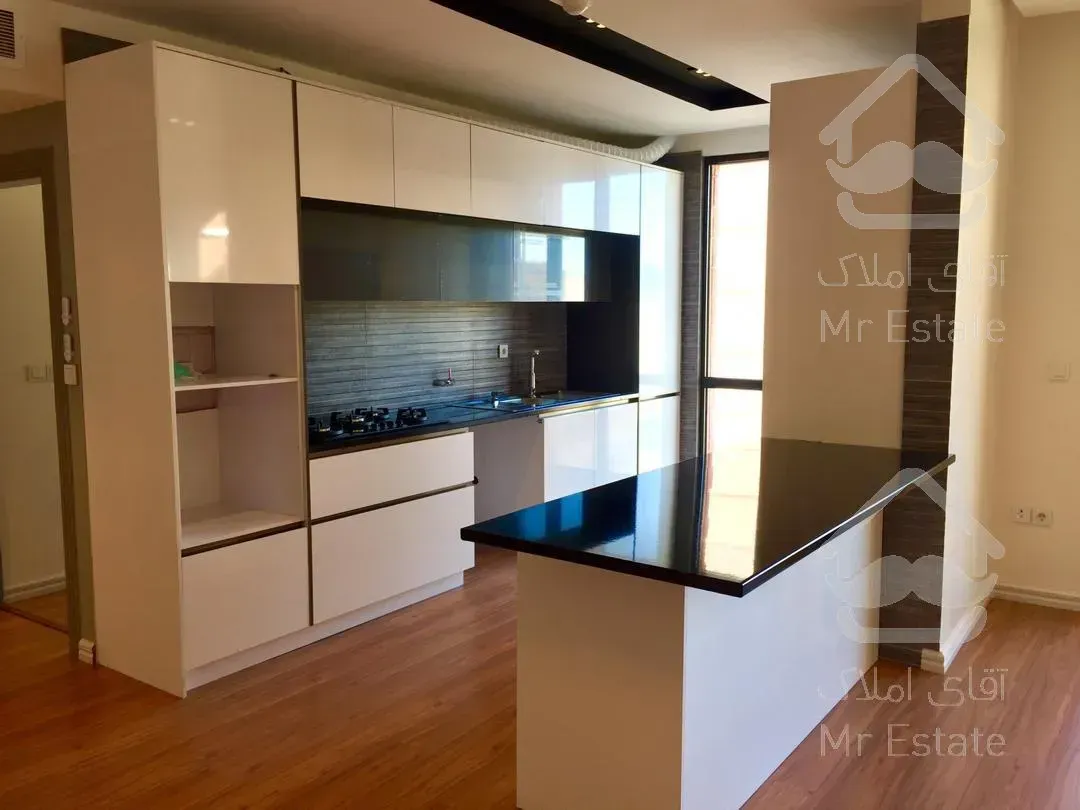 رهن و اجاره آپارتمان ۱۸۰ متری ۳ خوابه فرمانیه تک واحدی