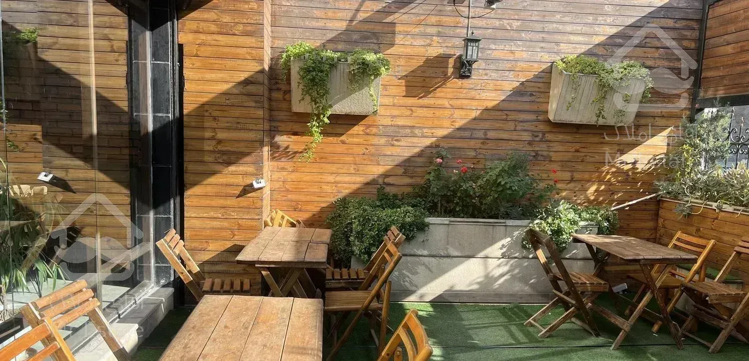 کافه  رستوران   شریعتی   قدس  ۱۶۰   متر