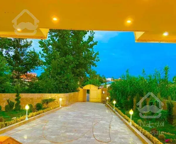 1000متر ویلایی 300بنا استخرتو باتصفیه