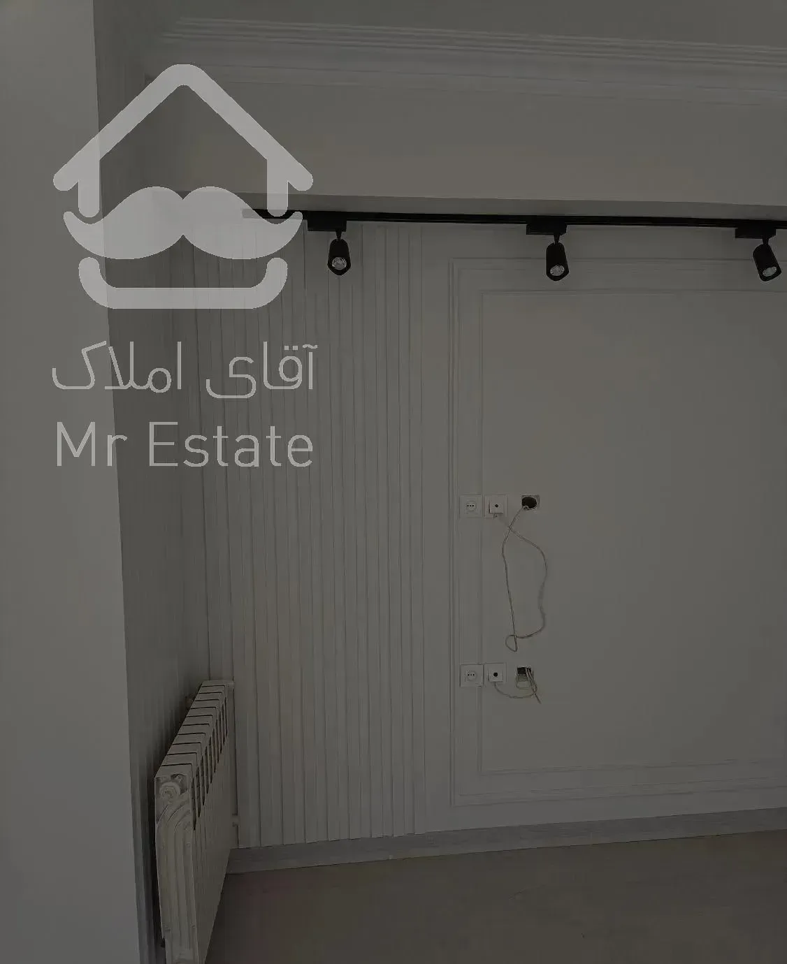 ۱۳۰متر ۳خوابه بام سعادت آباد