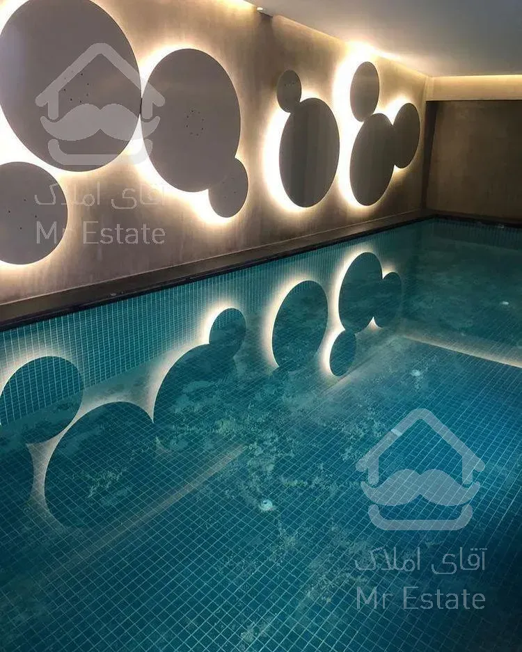 طبقه هفتم تراس بزرگ قابل چیدمان