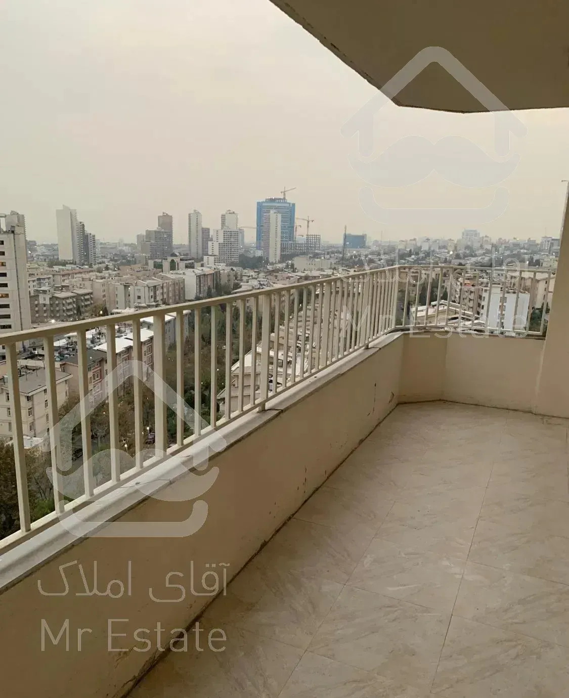 ۱۶۰ متر ۲ خوابه در برج