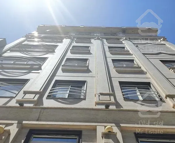 یک واحد آپارتمان به متراژ 60 متر در خیابان مینائی