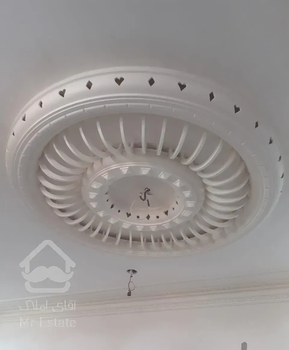 گچکاری و لکه گیری