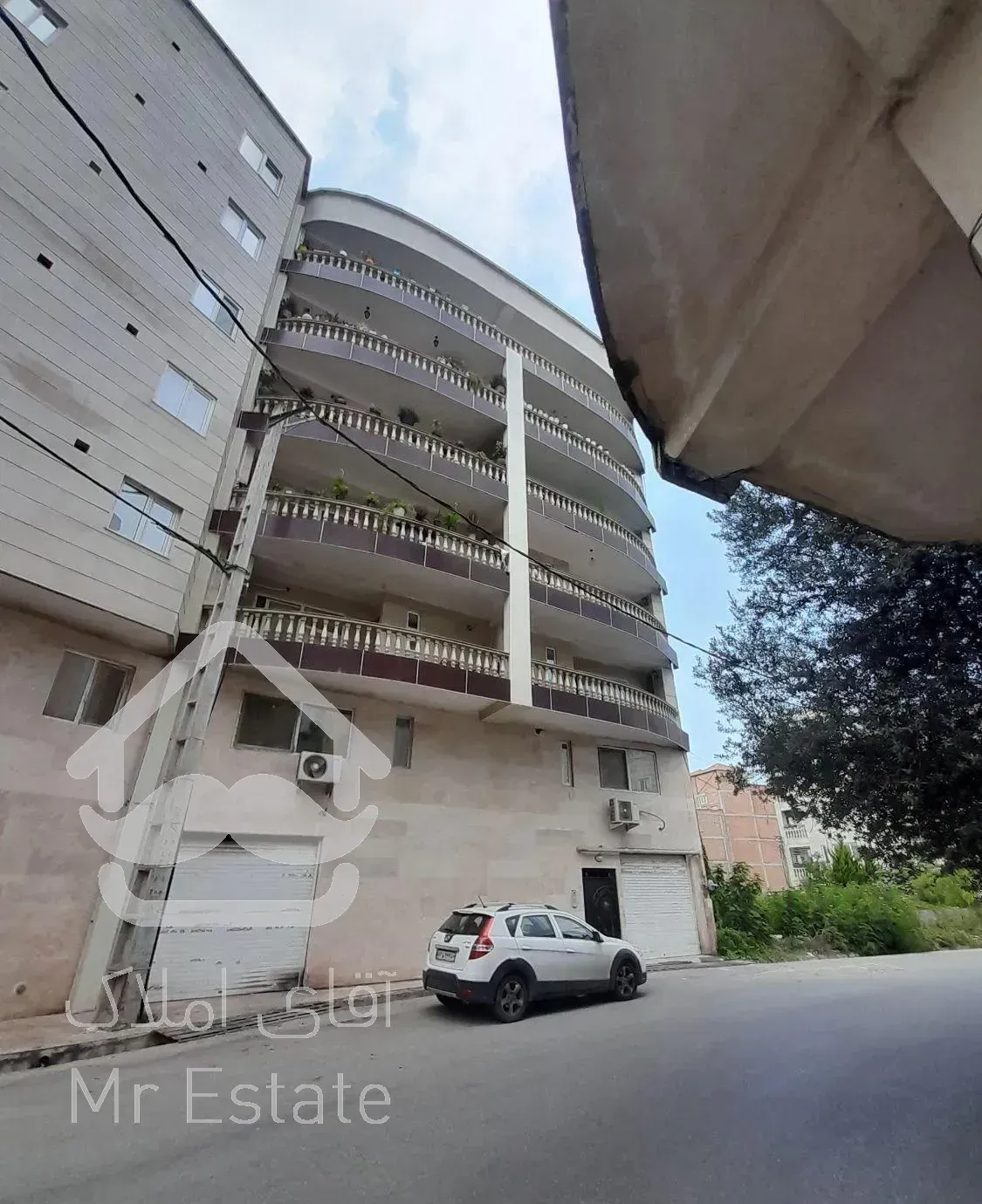 اجاره آپارتمان ۱۷۰متری در خ شفا (کوثر)