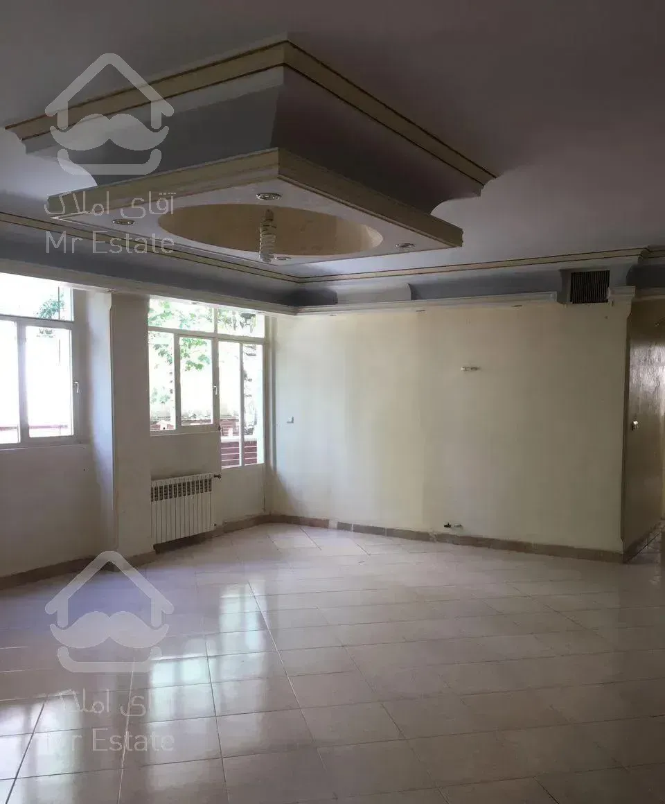 ۱۳۰ متر ۳خواب بر خیابان دربند