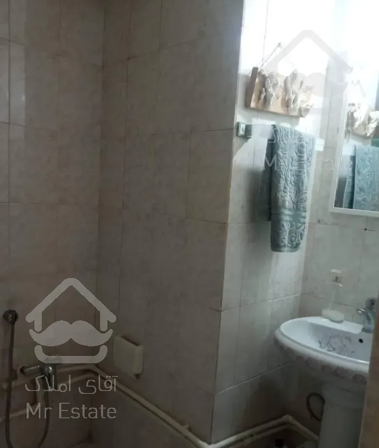 ۵۲ متری یک خوابه شیک و نقلی(خورشید)