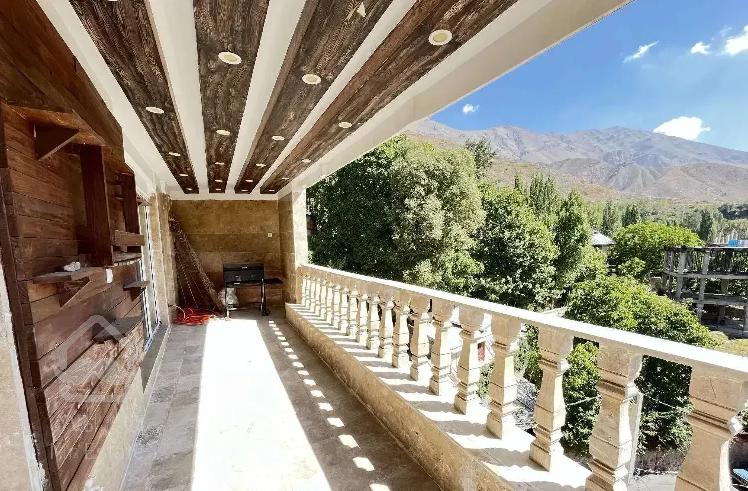 آپارتمان 120متر /2 خواب با ویو وسیع /OUSHAN VILLA